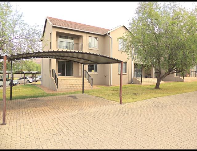 1 BEDROOM APARTMENT FOR SALE IN WILLOWBROOK